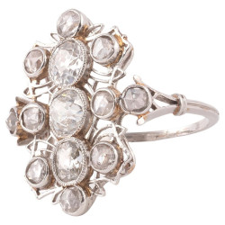 Belle Époque Platinum & Three Stone Old Cut Diamond Ring 1900's