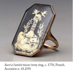 Georgian Octagonal Miniature Ring "à l'amitié”