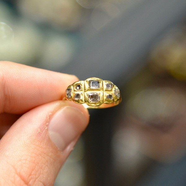 A Late 16th Century Renaissance Ring In Solid 22k Yellow Gold Set with 8 table cut diamonds (approx. 1.5ct) #bernardo